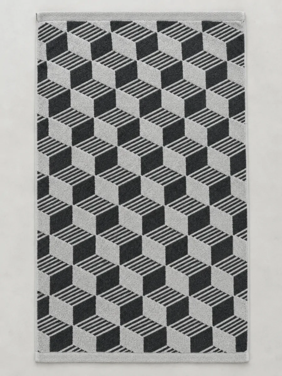 Cube Bath Towel laid flat, whole pattern