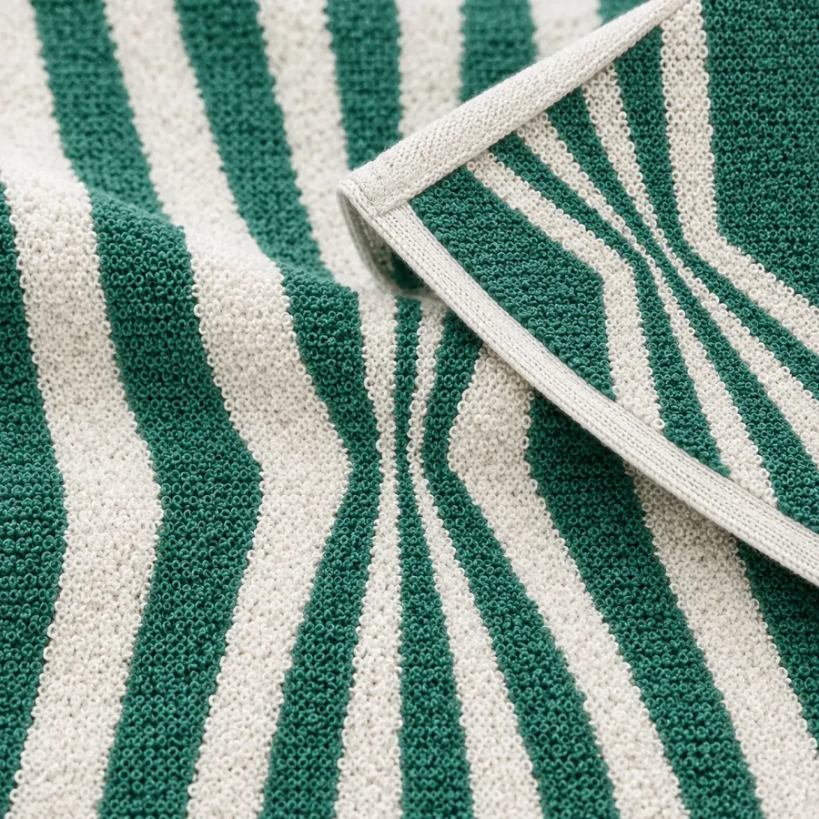 Pinch Bath Towel, close-up of the jacquard terry