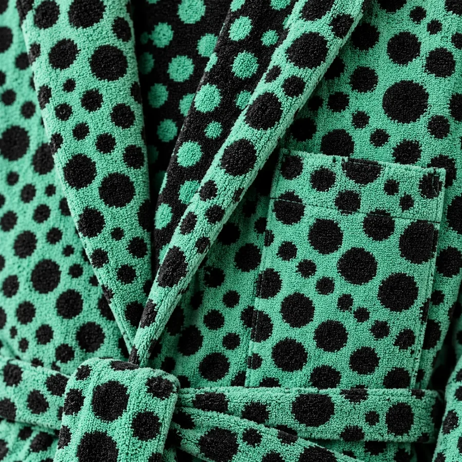 Shift Short Robe, close-up of the jacquard terry